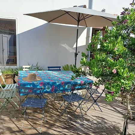 Maison La Bernerie-en-retz, 7 Pieces, 10 Personnes - Fr-1-612-85 Feriehus *